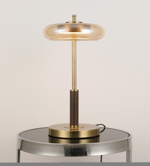 Lumienza Modern Masa Lambası – Amber Cam Abajur, Gold Metal Ayak, Ahşap Detaylı Tasarım